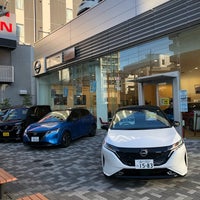 Photo taken at 日産プリンス東京販売 鮫洲店 by 朱鳥 on 10/29/2021