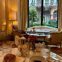 Photo taken at Hôtel Plaza Athénée by Khaled on 3/9/2024