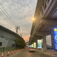 Photo taken at Muang Thong Thani by Rosesarin . on 1/27/2024
