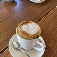 1/6/2022 tarihinde Sinanziyaretçi tarafından Puga Coffee'de çekilen fotoğraf