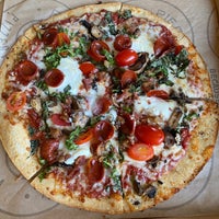 Photo taken at Pieology Pizzeria by ✌Maryanne D. on 7/16/2020