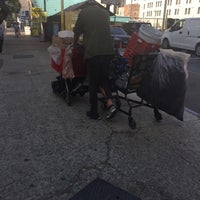 Foto tomada en Jewelry District  por Danielle L. el 6/26/2018