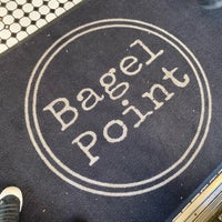 Foto tirada no(a) Bagel Point por Danielle L. em 12/14/2021