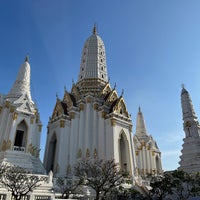 Photo taken at Wat Phichaiyatikaram by Nakrob N. on 12/2/2022
