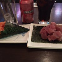 Photo taken at Sushi Temakeria Doo Doo by Wagner L. on 4/6/2015