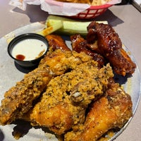 Photo taken at Pluckers Wing Bar by Junho L. on 2/18/2023