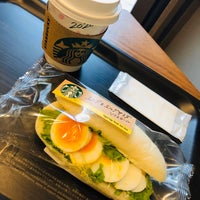 Photo taken at Starbucks by Takashi K. on 3/30/2020