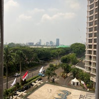 Photo taken at The Sultan Hotel &amp;amp; Residence Jakarta by Moath on 12/6/2023