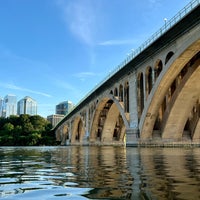 Photo taken at Key Bridge Boathouse by Mansour on 7/31/2022