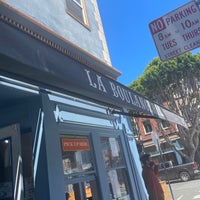 Photo taken at La Boulangerie de San Francisco by Austin B. on 6/12/2021