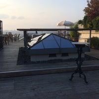 Foto tomada en Soho House Roof Top  por Osman T. el 10/30/2019