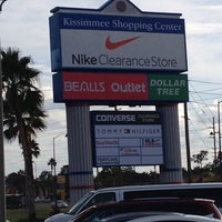 How to get to Tommy Hilfiger Clearance Store in Orlando by Bus?