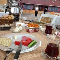 9/1/2013にMerve Gül Ö.がlazeli Restaurantで撮った写真