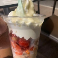 Photo taken at llaollao by 3 ♌. on 8/18/2021