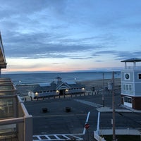 Photo taken at Ashworth by the Sea Hotel by Toshi A. on 4/20/2018