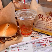 Photo taken at Wendy&amp;#39;s First Kitchen by りょ り. on 9/22/2020