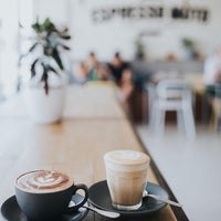 Photo prise au Espresso Moto Cafe par user175297 u. le7/25/2019
