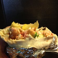 5/4/2013 tarihinde Matt R.ziyaretçi tarafından Burrito Boarder'de çekilen fotoğraf