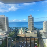 11/10/2022 tarihinde Baz K.ziyaretçi tarafından Hilton Waikiki Beach'de çekilen fotoğraf