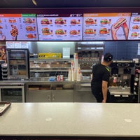 Photo taken at Burger King by Erlie P. on 7/23/2023