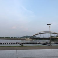 Photo taken at Taman Tasik Empangan Putrajaya by MC on 4/10/2021