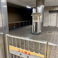 谷町線天満橋駅の百葉箱 大阪城 1 Dica De 26 Clientes