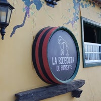 10/8/2017 tarihinde Alberto C.ziyaretçi tarafından La Bodeguita de Enfrente'de çekilen fotoğraf