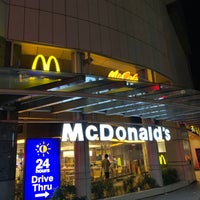Photo taken at McDonald&amp;#39;s &amp;amp; McCafé by Sylvia on 4/23/2023