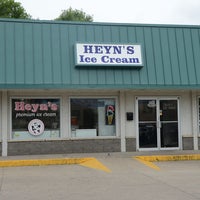 Das Foto wurde bei Heyn&amp;#39;s Ice Cream von Heyn&amp;#39;s Ice Cream am 2/5/2019 aufgenommen