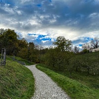 Photo taken at Velká strahovská zahrada by مُصْعَب on 11/11/2023
