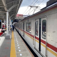 Photo taken at Stasiun Cakung by ザコイキング on 11/11/2022