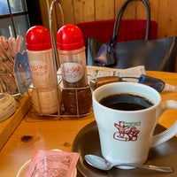 Photo taken at Komeda&amp;#39;s Coffee by Hirohiko O. on 4/15/2023