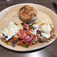 Photo taken at Snooze, an A.M. Eatery by Sasha K. on 7/21/2019