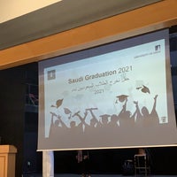 Foto tomada en Leeds University Union  por Sarah A. el 11/8/2021