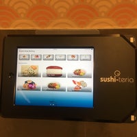 Foto scattata a Sushi-teria da Victor C. il 5/31/2017
