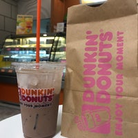 Photo taken at Dunkin&amp;#39; Donuts by Lawan V. on 4/26/2018