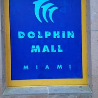 4/13/2013 tarihinde Teodoro F.ziyaretçi tarafından Dolphin Mall'de çekilen fotoğraf
