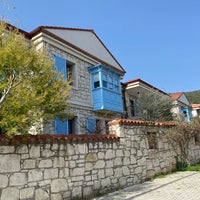 รูปภาพถ่ายที่ Bademli Konak Otel โดย Aytül T. เมื่อ 4/1/2022