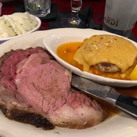 Photo taken at redoxseafoodandsteakhouse@gmail.com by Steve K. on 6/5/2019