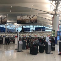 Photo taken at JFK AirTrain - Terminal 1 by Turki⚖️ on 1/4/2020