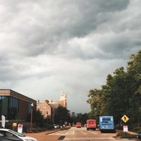 Das Foto wurde bei Washington University von Turki⚖️ am 8/31/2021 aufgenommen