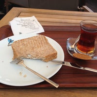 Photo taken at Caribou Coffee by Pınar K. on 5/1/2013