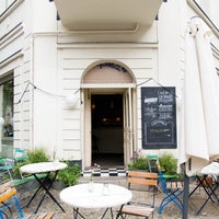 3/9/2019 tarihinde Café Lieblingziyaretçi tarafından Café Liebling'de çekilen fotoğraf