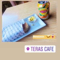 รูปภาพถ่ายที่ Cafe Terrass โดย GÜL🌹 เมื่อ 7/28/2019