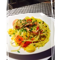 รูปภาพถ่ายที่ Cucina Si Italianissimo โดย CucinaSi Italianissimo E. เมื่อ 7/6/2015