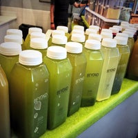 Photo taken at Beyond Juice by Chow Down Detroit on 10/21/2014