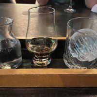 Foto diambil di The Whisky Bar KL oleh 山 pada 10/18/2023