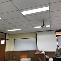 Photo taken at Fakultas Ilmu Sosial dan Ilmu Politik (FISIP) by Uci on 9/30/2017