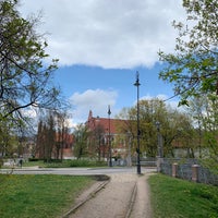 รูปภาพถ่ายที่ Užupio tiltas | Užupis bridge โดย Aleksas เมื่อ 5/3/2020