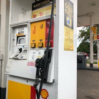 Photo taken at Shell by Jemillex B. on 9/7/2018